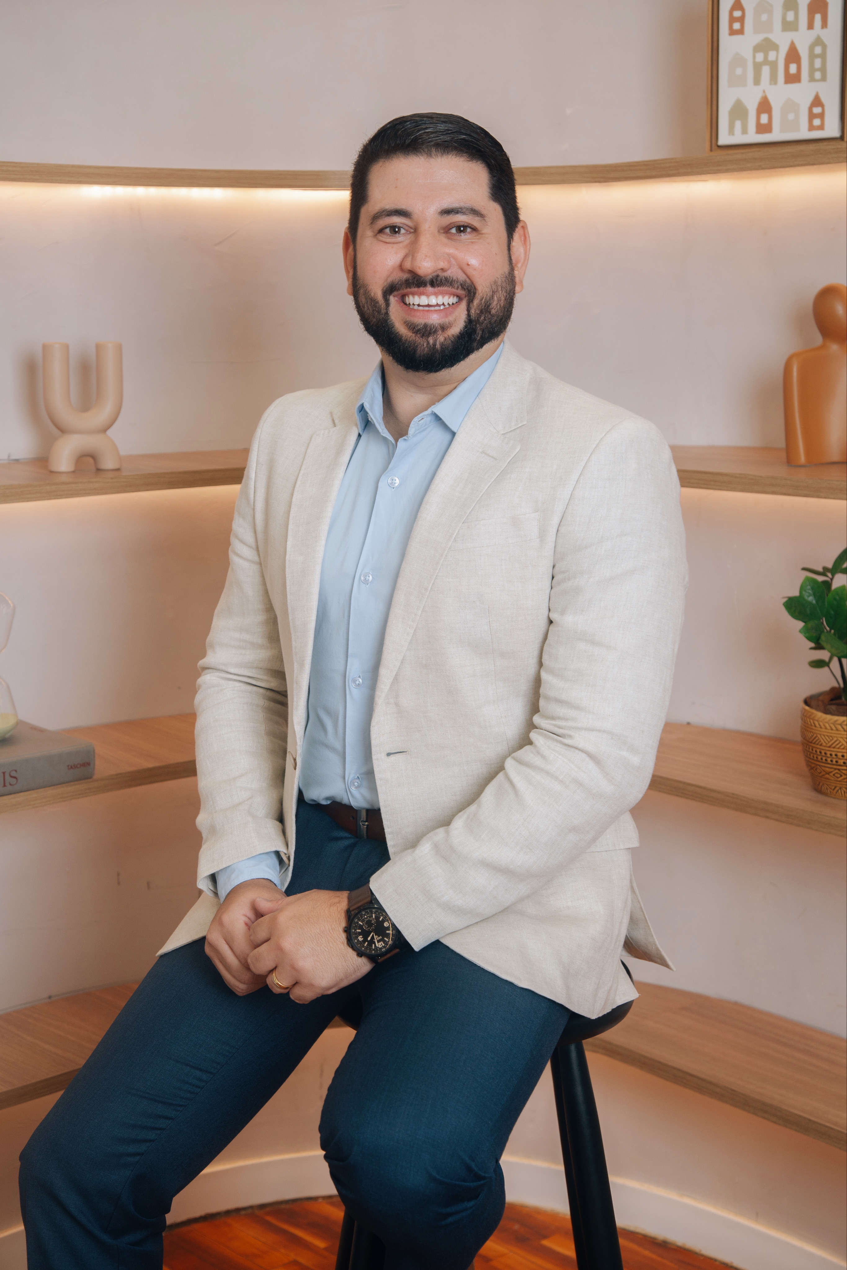 Dr. Itamar Santana, ginecologista e obstetra em Recife